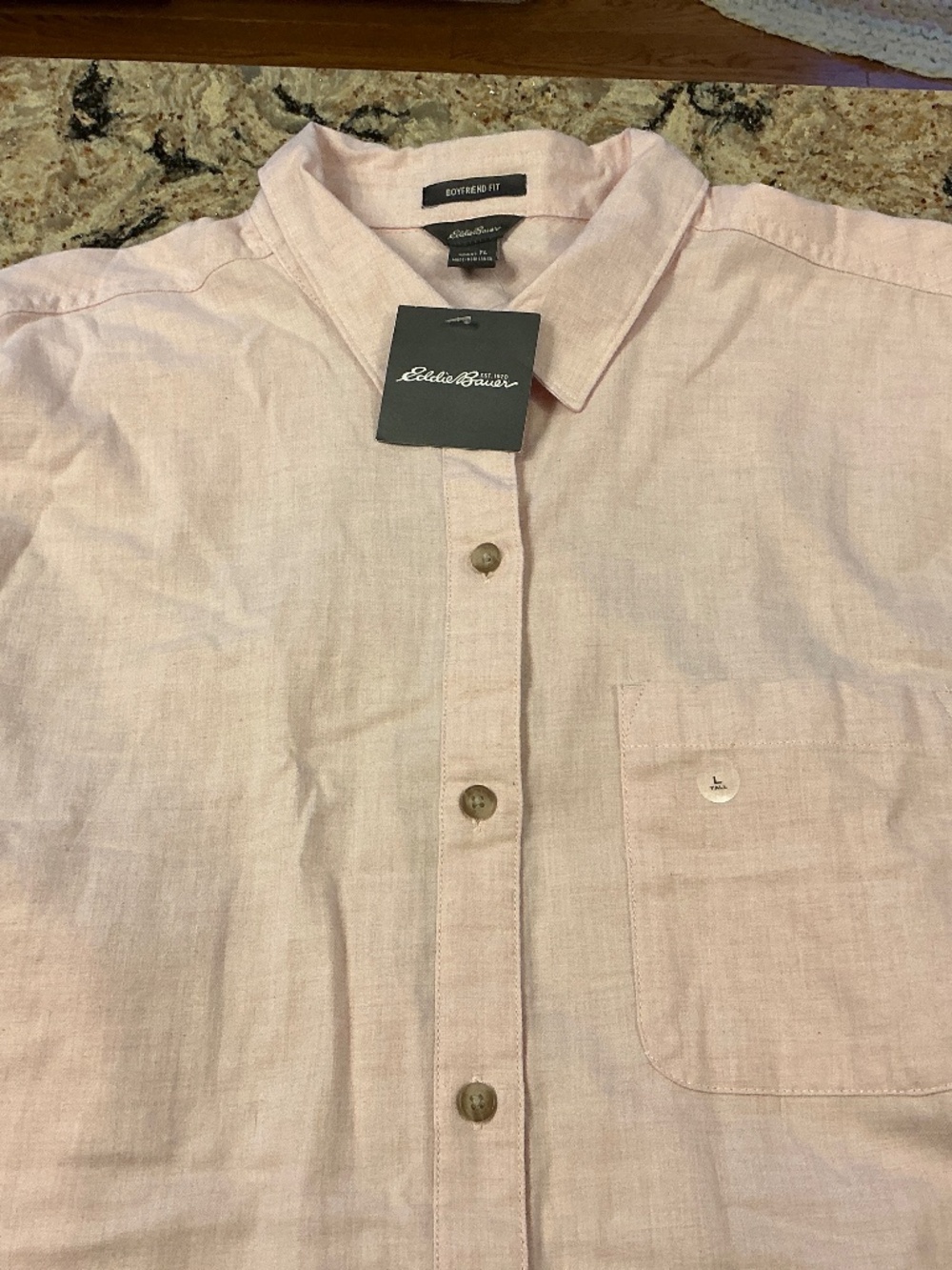 NWT Eddie Bauer Boyfriend Fit Button down in Pale Pink Heather